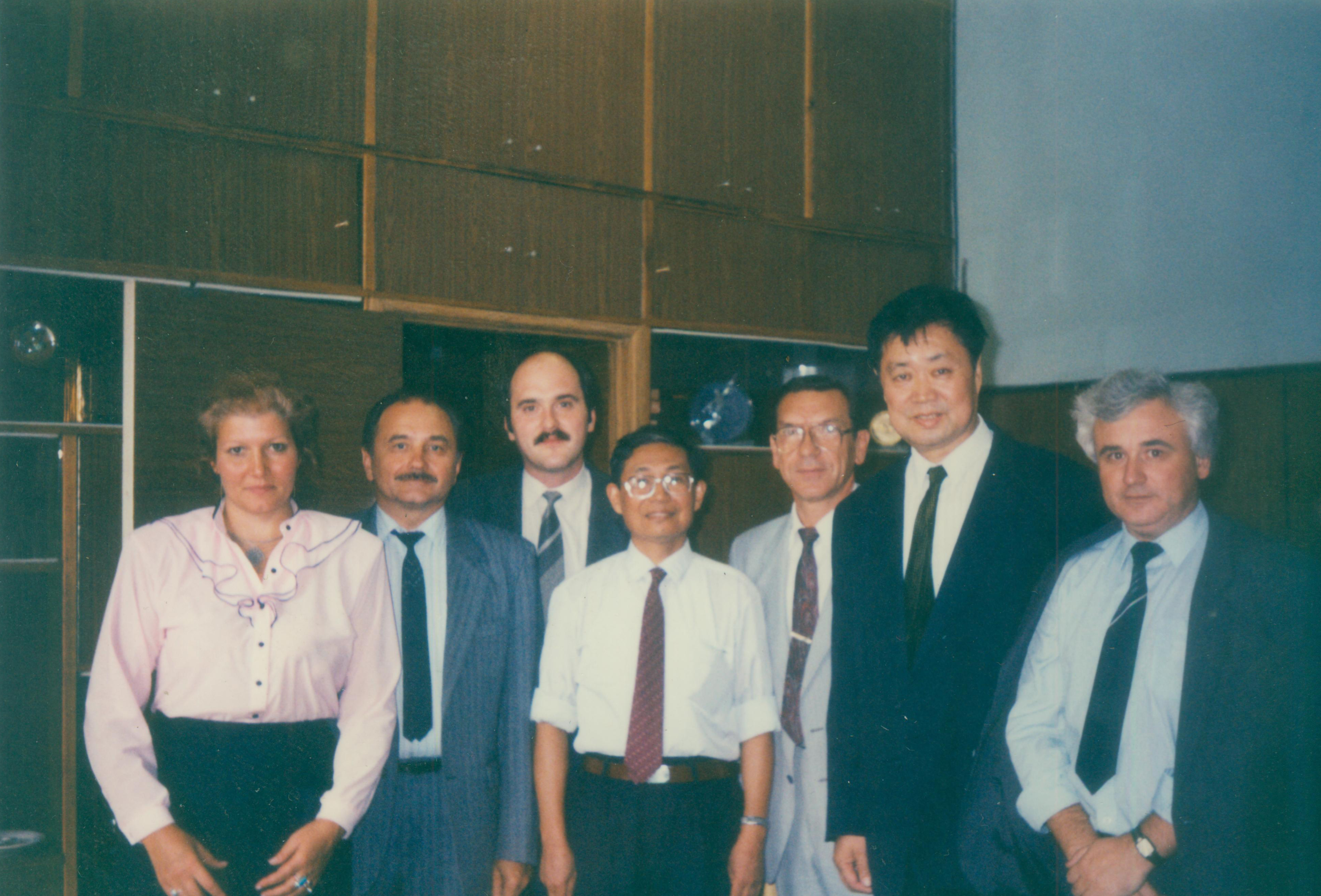 1992年beat365中文官网入口院长赴莫斯科航空学院讲学和访问